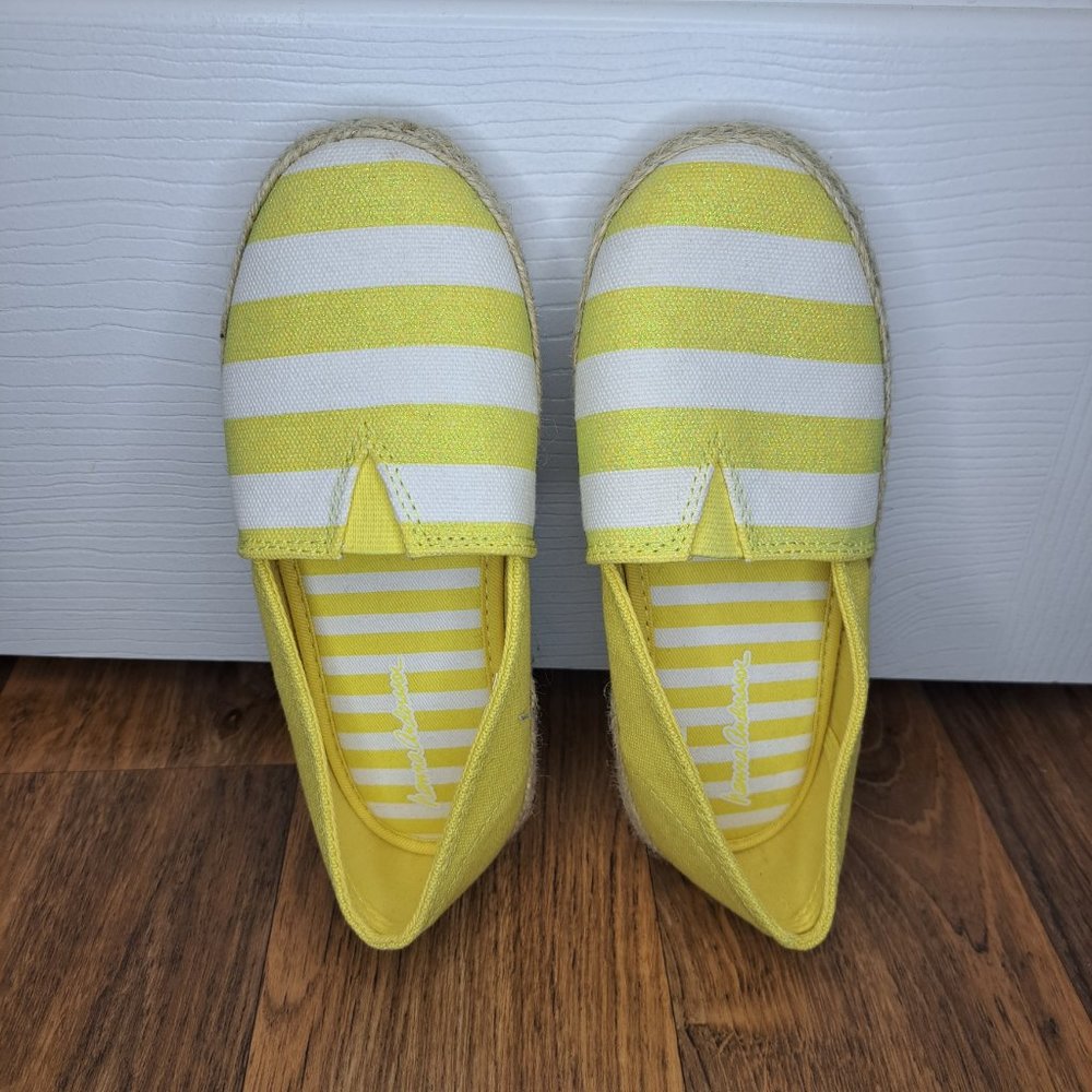 Hanna Andersson Paulina Slip-On Yellow Striped Shoes Size 1 - Picture 2 of 8